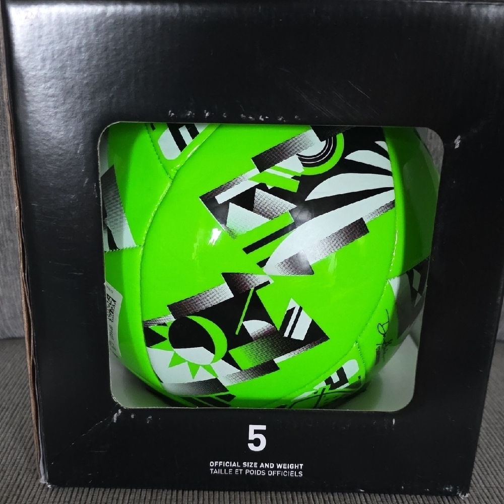 Adidas Neon Green and Black Soccer Ball, New In Box, Size 5 - Picture 3 of 6